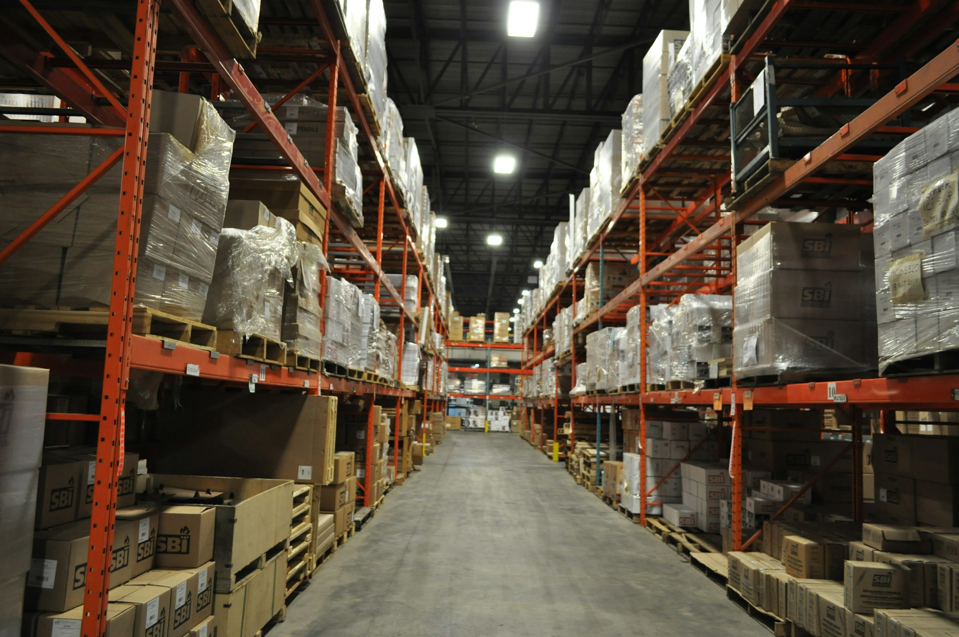 Read more about the article Ohio Warehouse Jobs: Opportunities for Every Skill Level